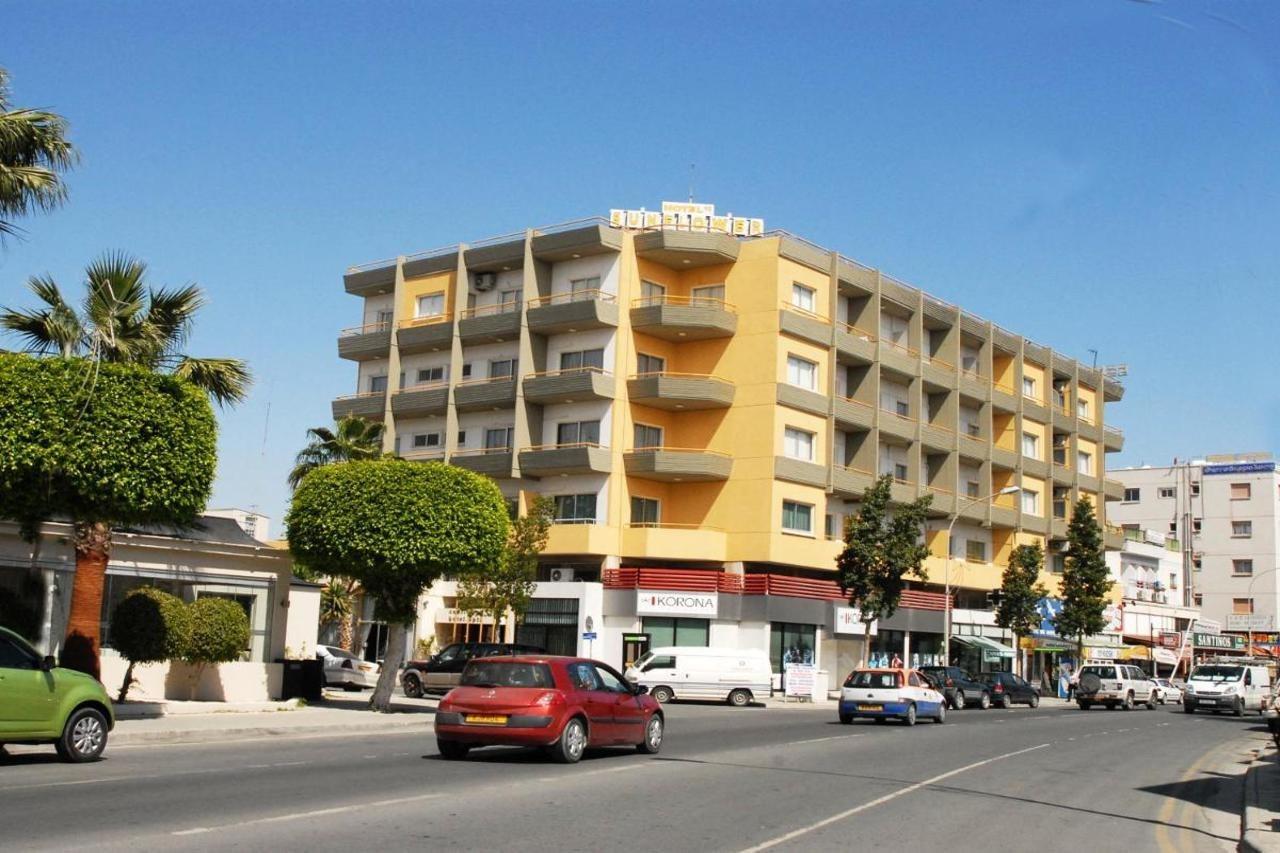 Sunflower Hotel Apartments Lárnaca Exterior foto